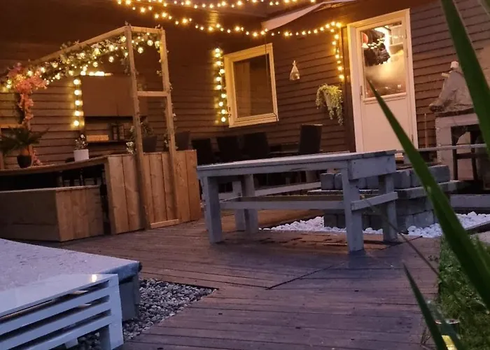 아파트 With Own Bedroom *