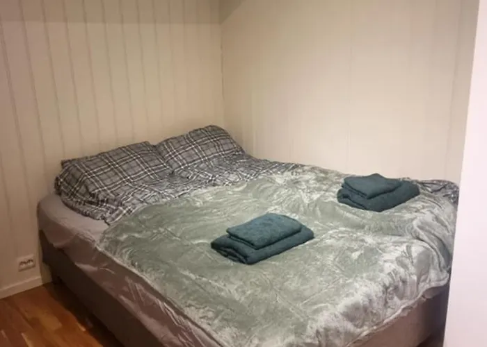 Leilighet With Own Bedroom *